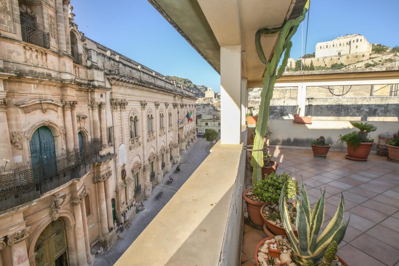 La Terrazza Di Viola Apartman Scicli Kültér fotó